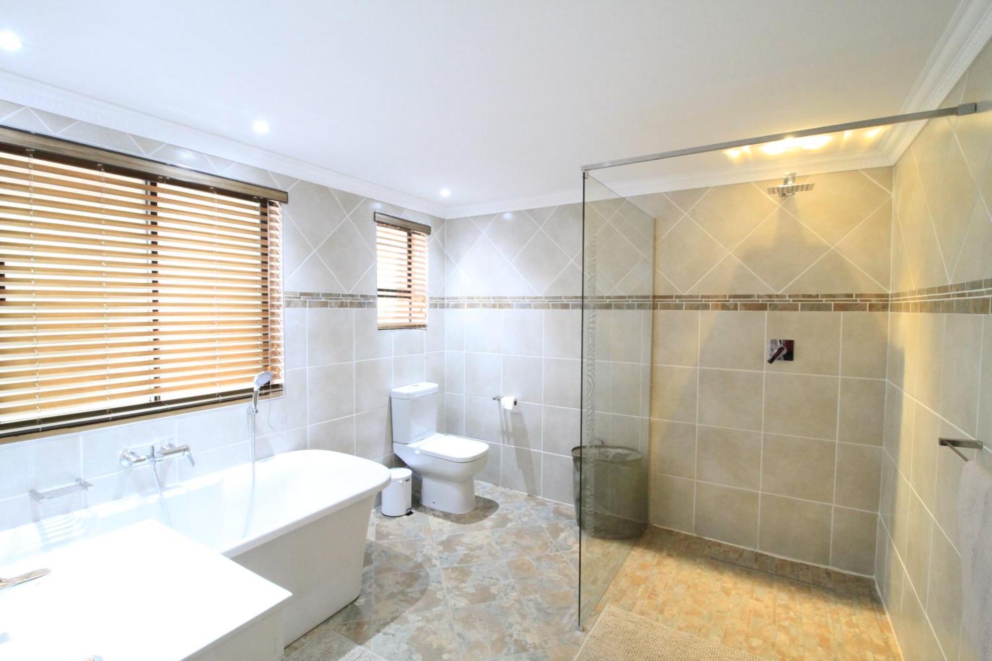 7 At Brainline Apartment Pretoria Ngoại thất bức ảnh
